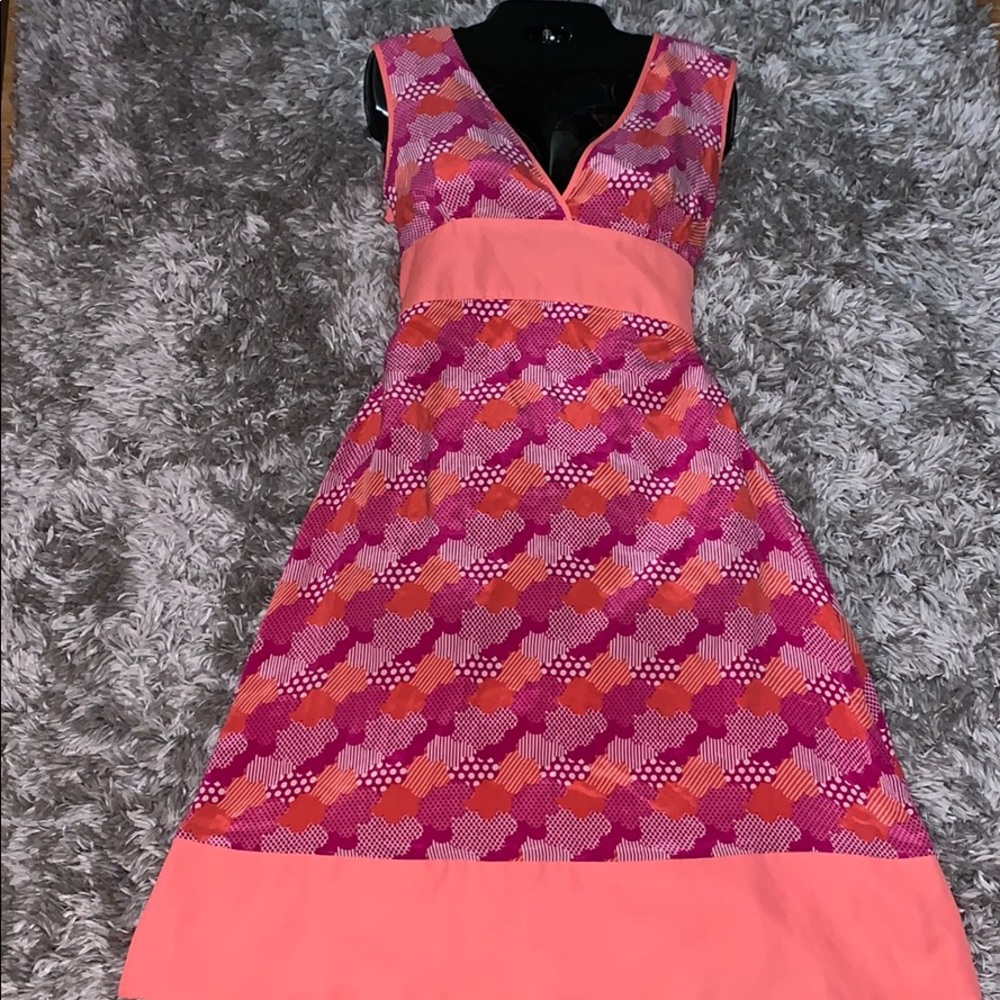 Hanna G. Women’s small tied back dress
